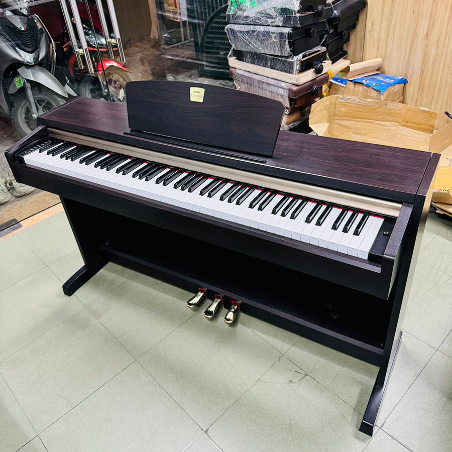 Đàn Piano Điện Yamaha CLP-220R 5 Đàn Piano Điện Yamaha CLP-220R - Ảnh 5
