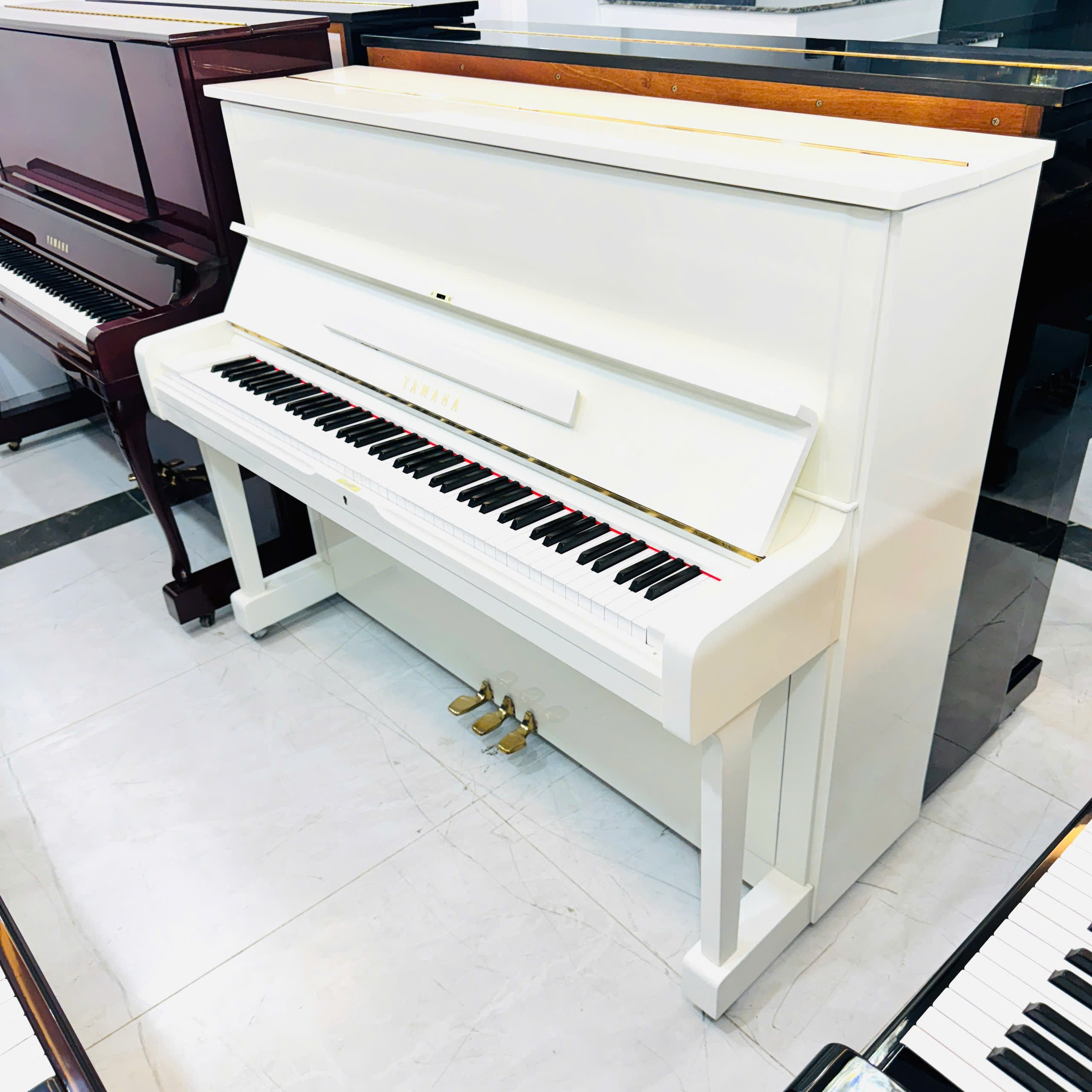 dan-piano-yamaha-u1g-gia-re-ha-noi