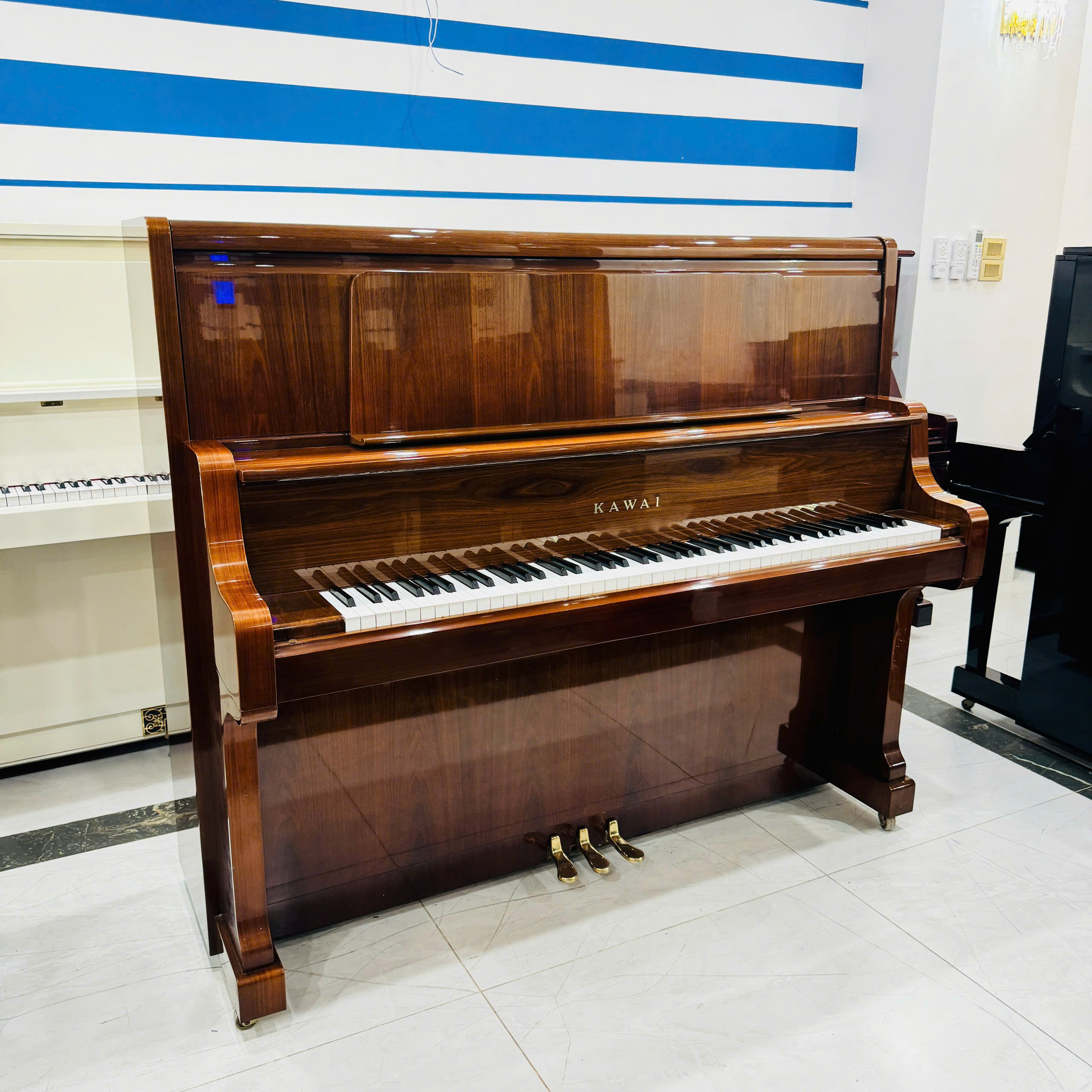 Piano Cơ Kawai KL32-WG Giá Tốt – Nội Địa Nhật Siêu Bền, Âm Thanh Đỉnh Cao