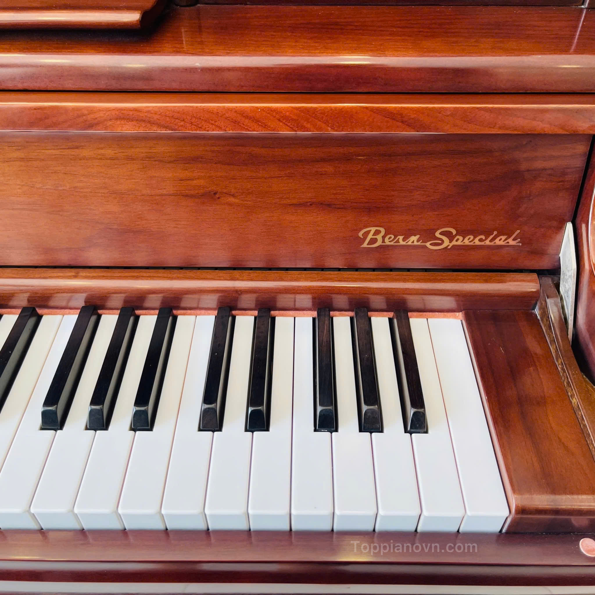Piano Cơ Bernstein BU550DW Nhật Bản Đẹp Giá Tốt Nhập Khẩu 4 Piano Cơ Bernstein BU550DW Nhật Bản Đẹp Giá Tốt Nhập Khẩu - Ảnh 4