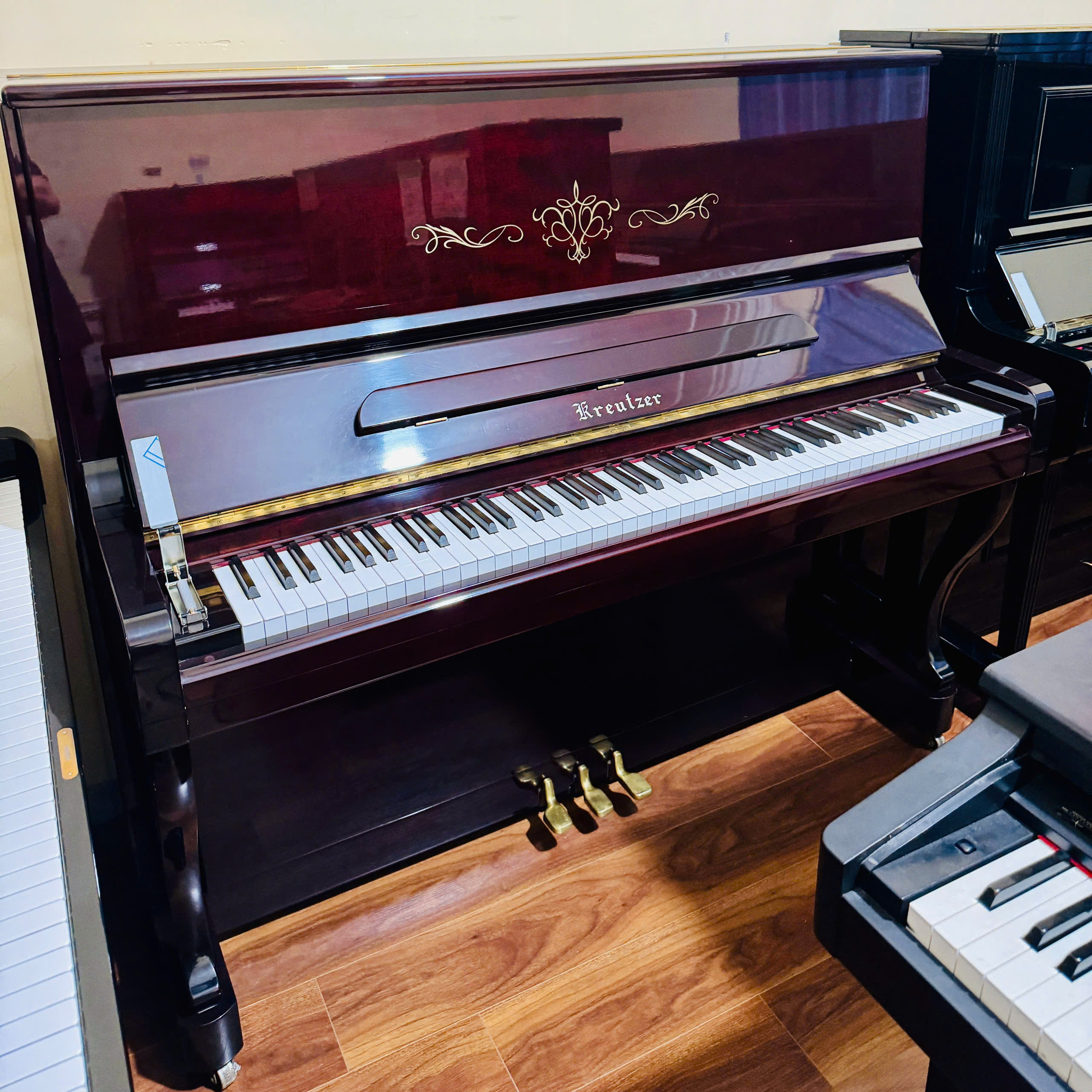 Piano Cơ Kreutzer K5 Nhật Bản Đẹp Giá Tốt Nhập Khẩu 18 Hình ảnh chi tiết dòng sản phẩm đàn piano cơ Kreutzer K5