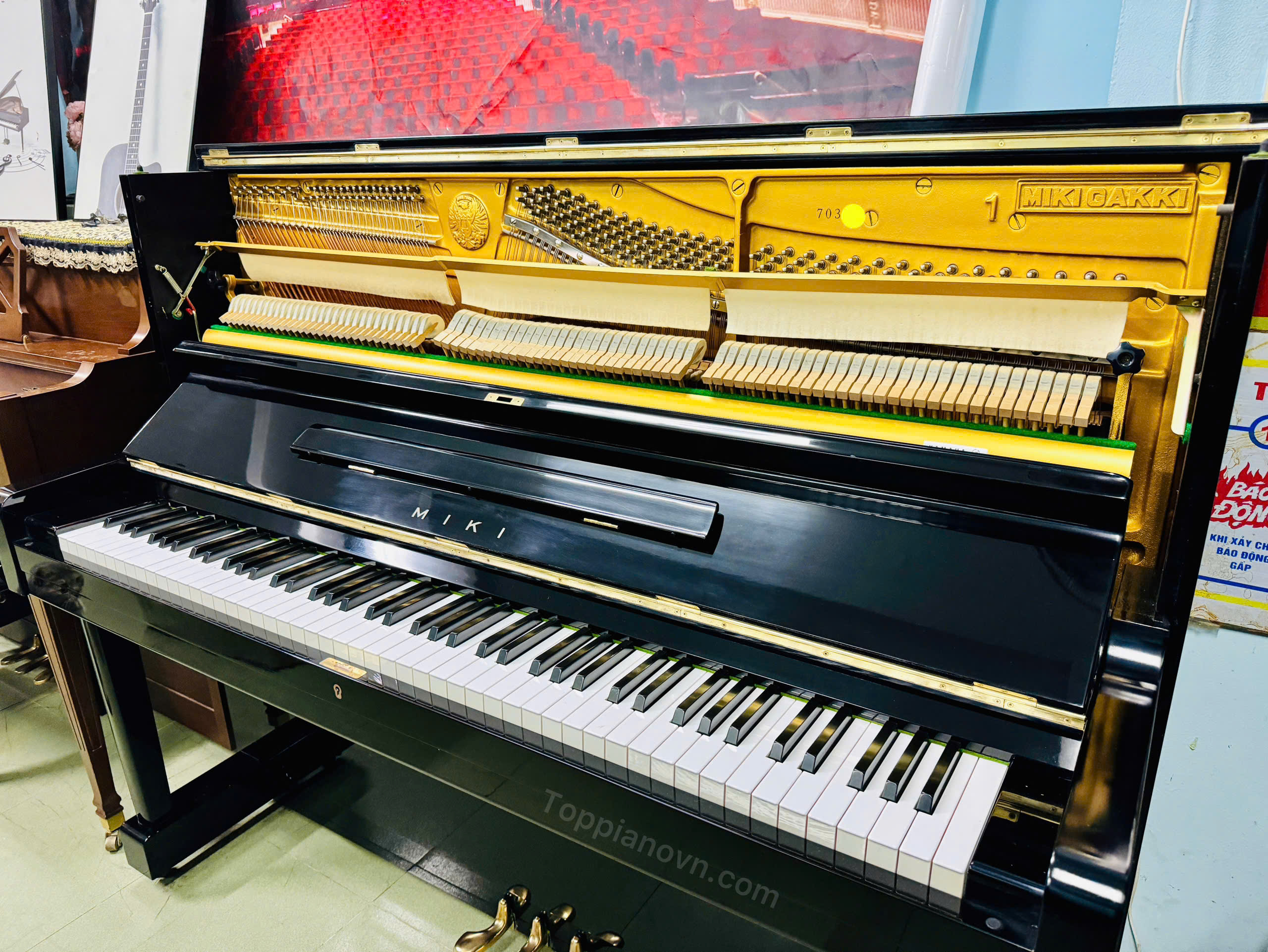 Đàn Piano Cơ Miki 1 Máy Yamaha Nhập Khẩu Nguyên Bản Giá Tốt 18 đàn piano cơ miki 1 máy yamaha màu đen bóng chính hãng